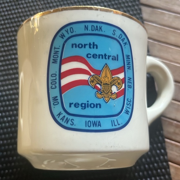 Vintage Boy Scout mugs (batch 2) - Picture 7 of 14